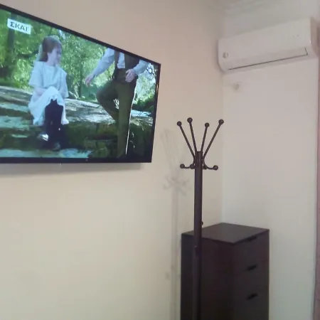 Apartment New Next To Metro For 2 People *